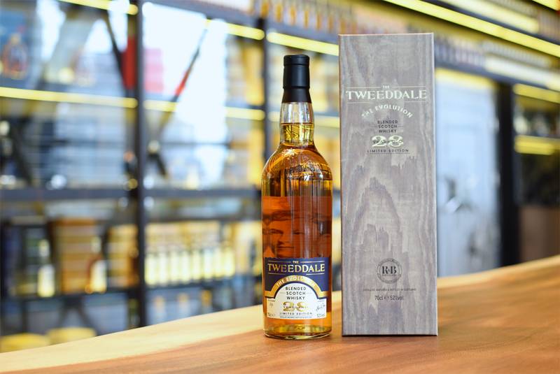 THE WHISKY DISTILLERY IS PROUD TO LAUNCH THE TWEEDDALE EVOLUTION 28YO IN SINGAPORE