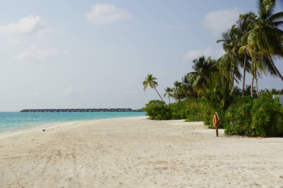 SIA SIGNS TOURISM MEMORANDUM WITH MALDIVES MARKETING AND PUBLIC RELATIONS CORPORATION