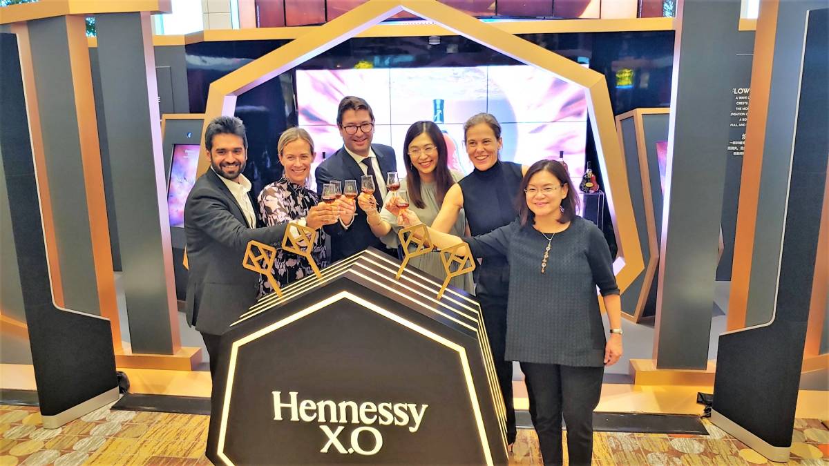 HENNESSY PARTNERS WITH DFS GROUP AND CHANGI AIRPORT GROUP TO UNVEIL FIRST OF ITS KIND POP-UP AT SINGAPORE’S CHANGI AIRPORT AS IT CONTINUES MOMENTUM FOR X.O CAMPAIGN LAUNCH
