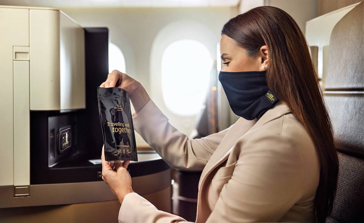 ETIHAD AIRWAYS INTRODUCES MICROBEBARRIER™ FACE PROTECTION FOR PREMIUM PASSENGERS