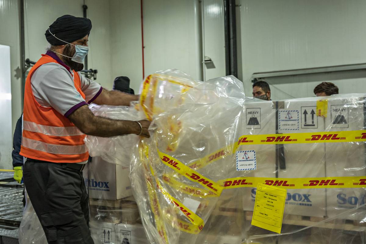 DHL Delivers First Batch of COVID-19 Vaccines to Singapore