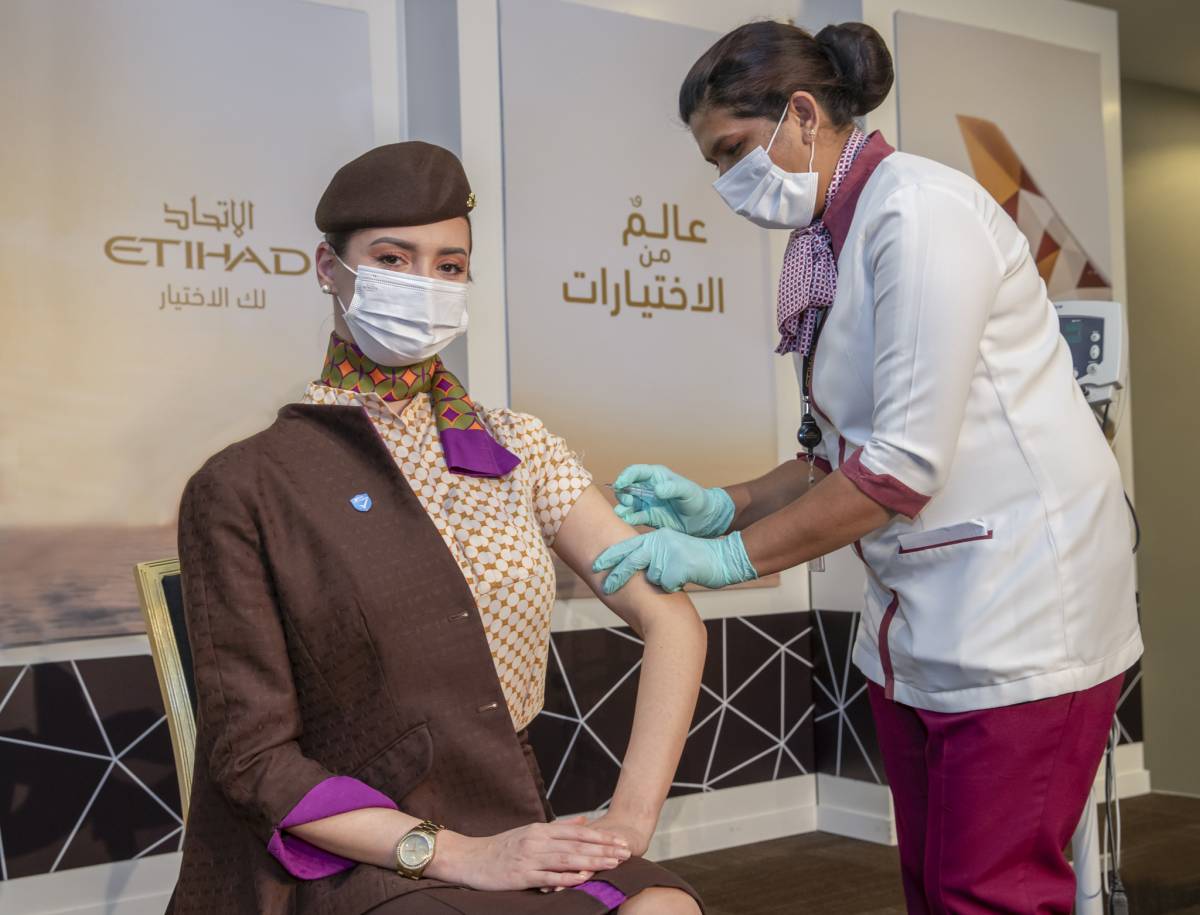 Etihad Airways is the First Airline With 100% Of Crew On Board Vaccinated
