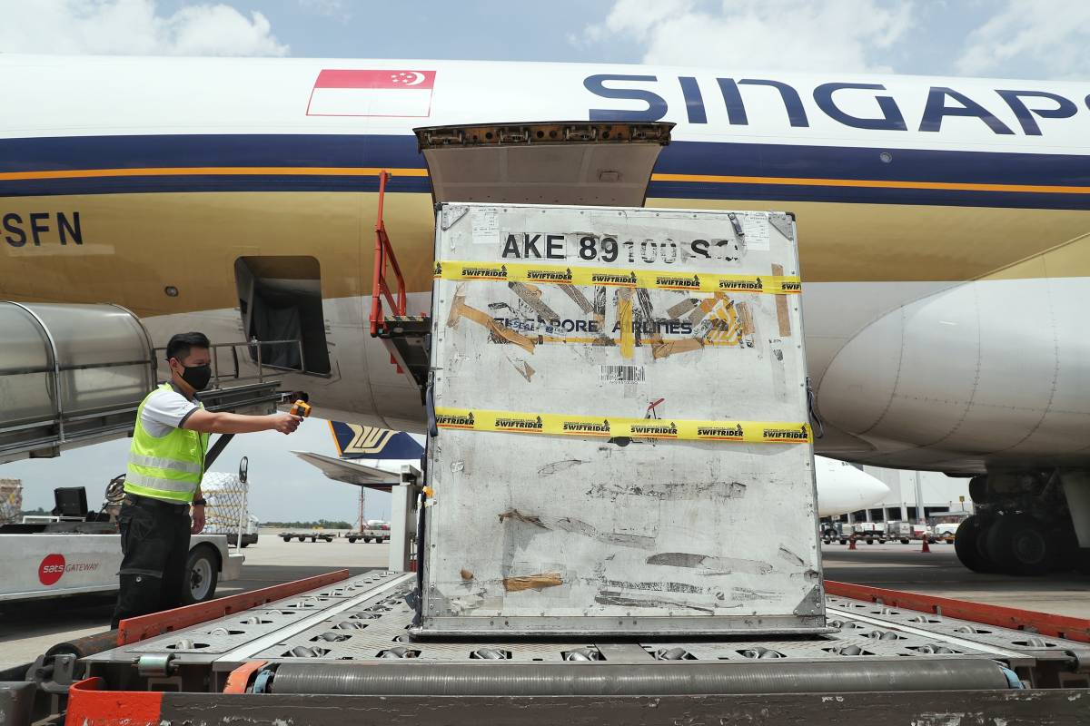 SINGAPORE AIRLINES SUPPORTS GLOBAL EFFORT TO DELIVER COVID-19 VACCINES