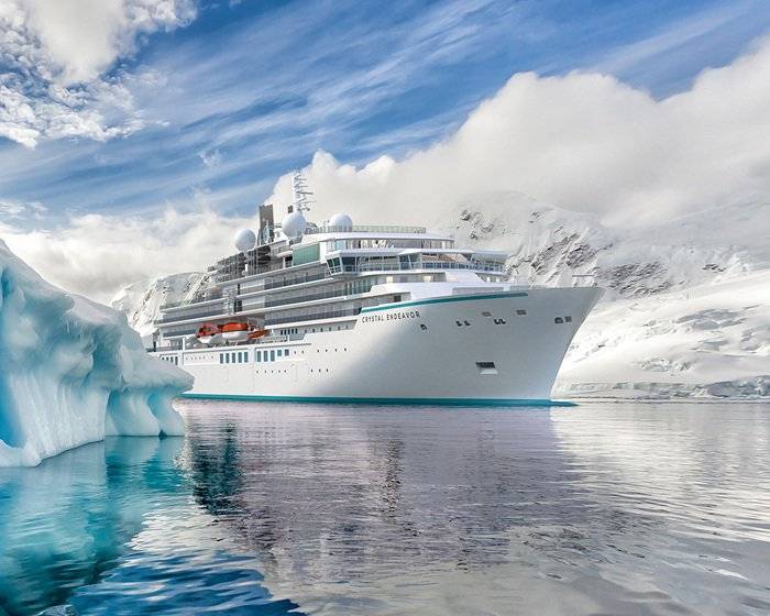 Crystal Endeavor Departs the Southern Most Port of Argentina