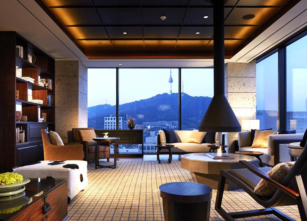 Introducing Royal Hotel Seoul located in Centric Tour spot in Seoul