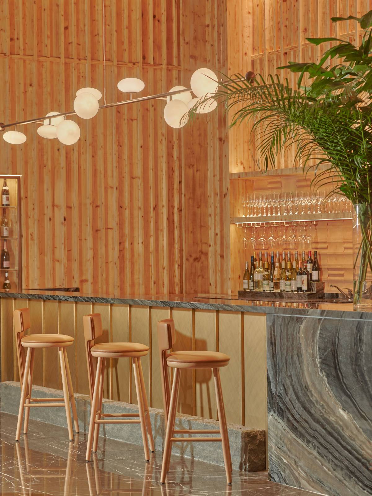 Amara’s Lobby Bar, An Intimate Space Designed For Meaningful Conversations, Debuts