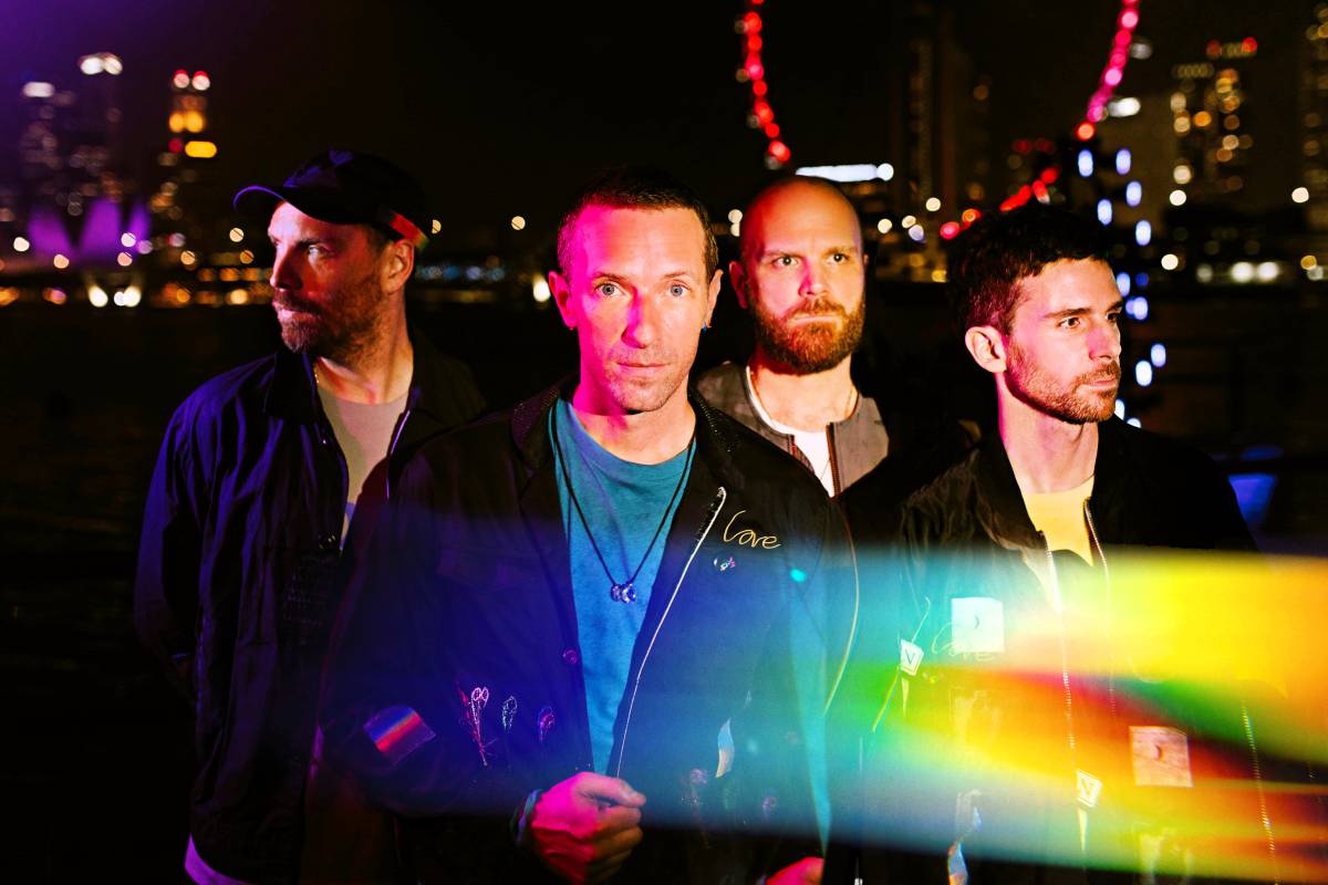 Coldplay Debuts ‘Man in The Moon’ Music Video Filmed in Singapore