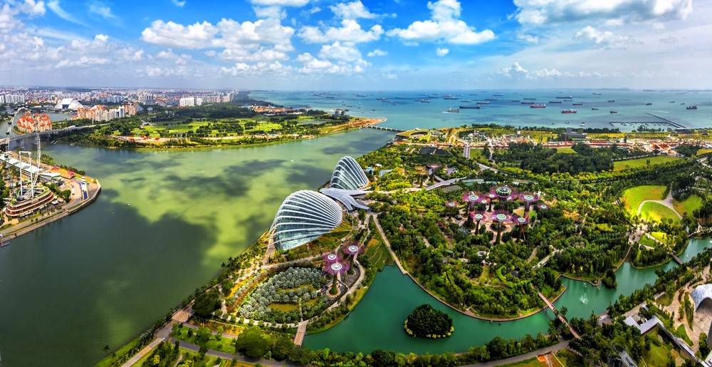 Singapore’s Travel Boom: International Arrivals Set to Break Records in 2025