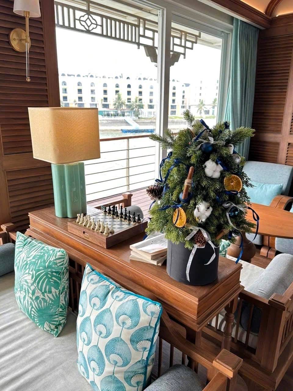 Bhaya Cruises in Ha Long Bay, Vietnam Unveils Tides of Wonder Festive Season Exclusive Offer  with up to 18% Savings