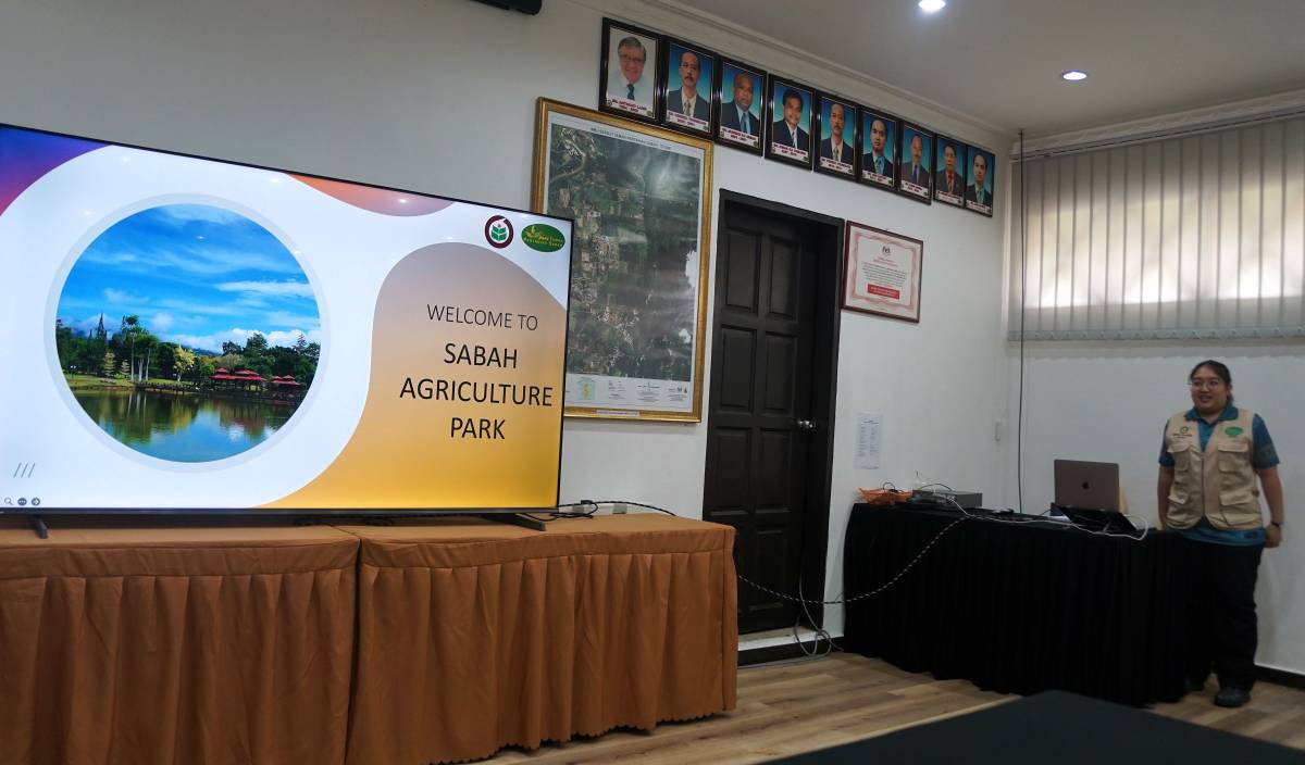 Sabah Agriculture Park is Beautiful, Informative and Interesting