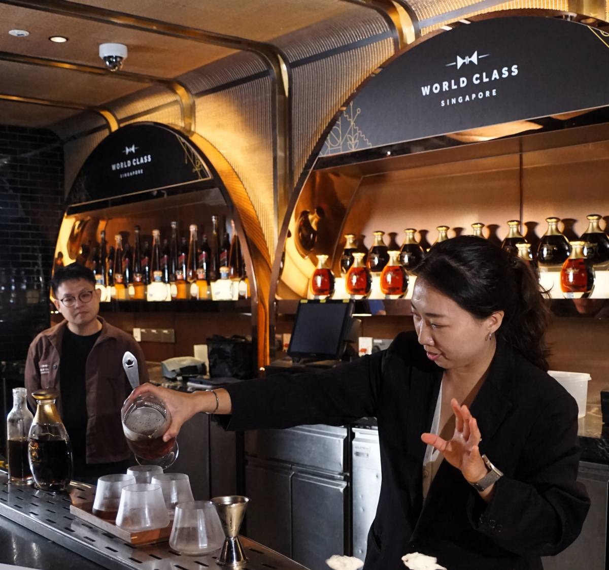 Zana Möhlmann Crowned World Class Bartender of The Year 2026 Singapore 