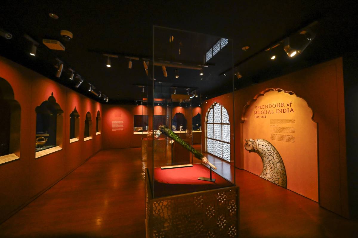 Masterpieces of Islamic Art from the Musée du Louvre Travel to Singapore 