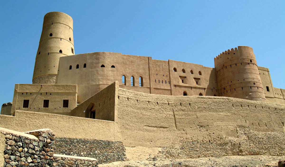 Oman Air Launches Direct Muscat-Singapore Service