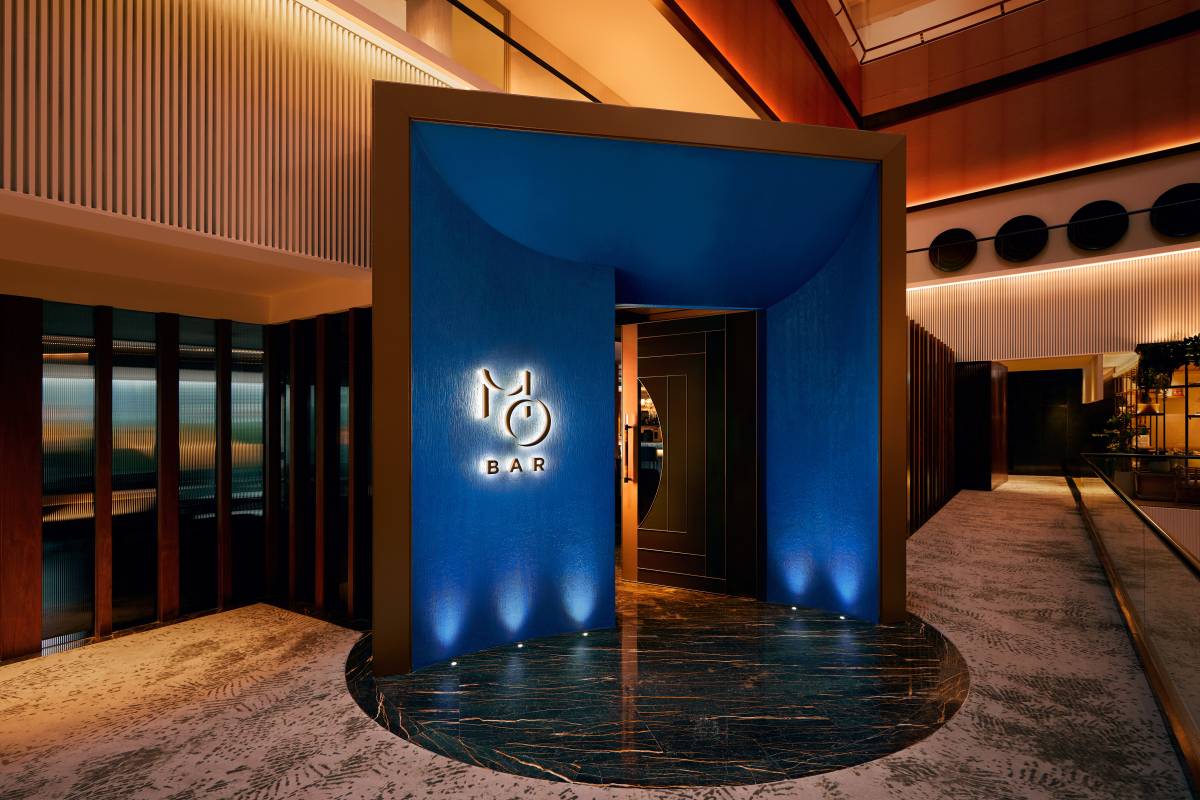 Mo Bar, Singapore Launches Its Signature Gin: A Modern Old Tom Steeped In Localism and Mandarin Oriental's Heritage