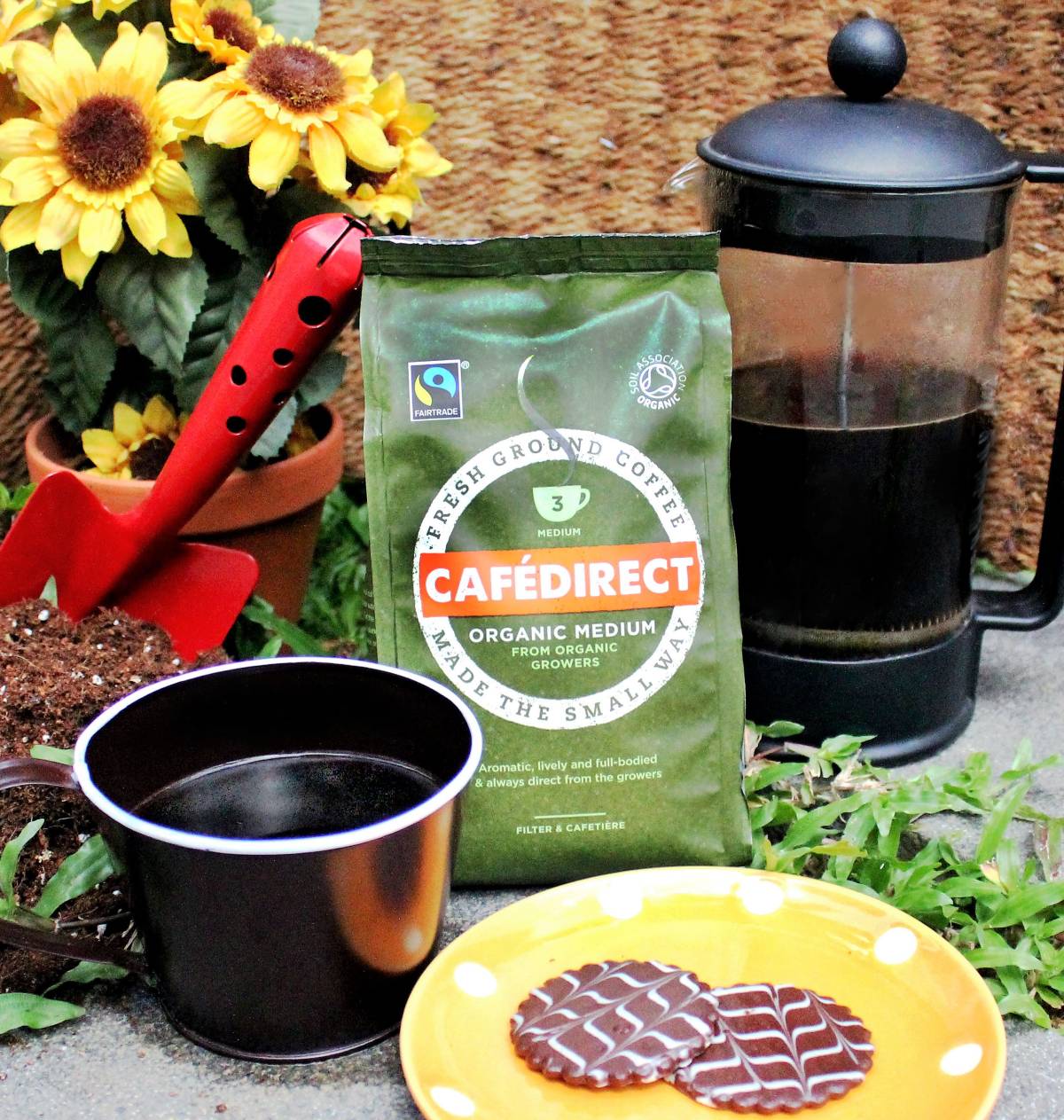 CAFÉDIRECT ORGANIC MEDIUM ROAST COFFEE BRINGS THE BEST OF NATURE’S NATURAL HARVEST TO COFFEE LOVERS
